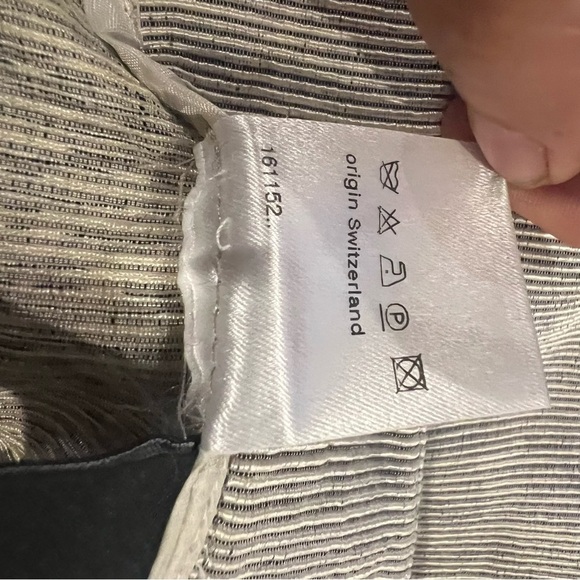 Akris wool and silk pin striped pants, size 10 - Picture 6 of 7